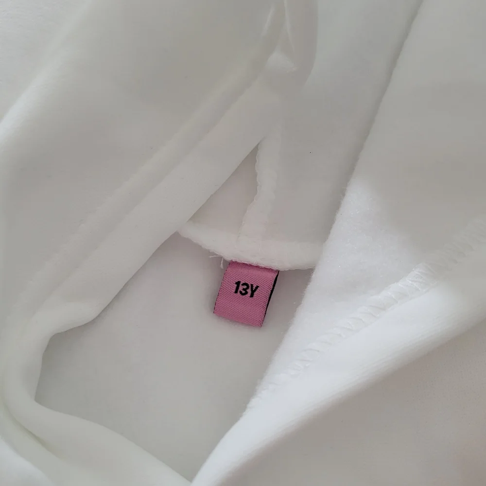 White Hooded Sweatshirt with Classic Sea Turtle Design. Soft - Timeless - Picture 4 of 5